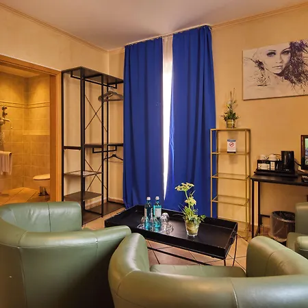 Hotel Trip Posthotel Dueren 3*