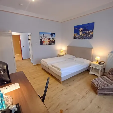 Hotel Trip Posthotel Dueren 3*