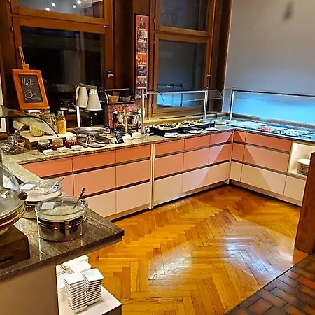 Hotel Dürens Post 3*