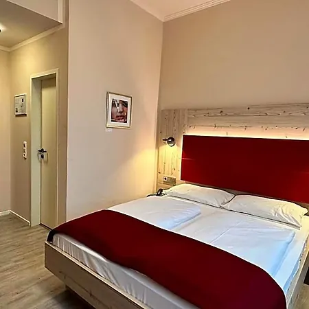 Hotel Trip Posthotel Dueren 3*