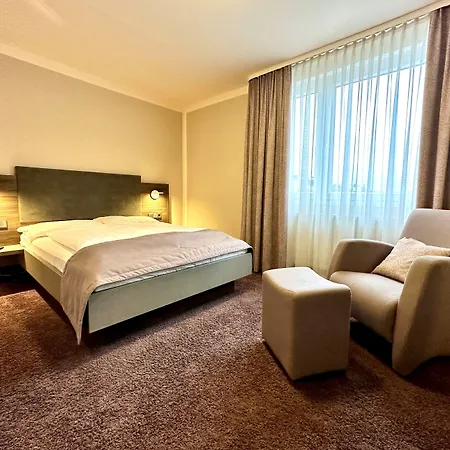 Trip Posthotel Dueren فندق Düren - Eifel
