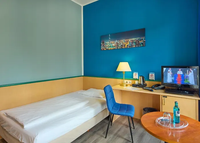 Trip Posthotel Dueren מלון Düren - Eifel