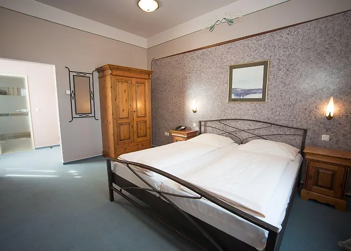 מלון Trip Posthotel Dueren